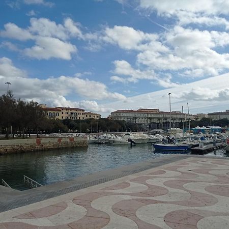 Appartamento Con Incantevole Vista Mare Livorno Exterior foto