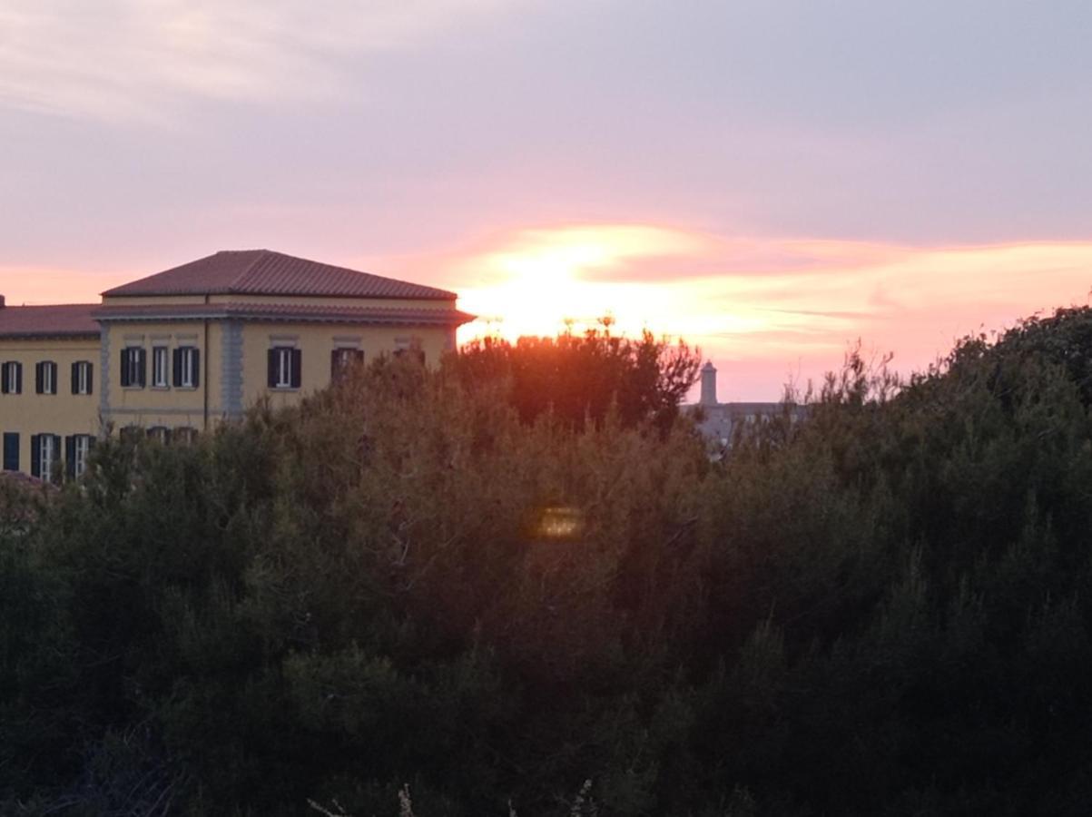 Appartamento Con Incantevole Vista Mare Livorno Exterior foto