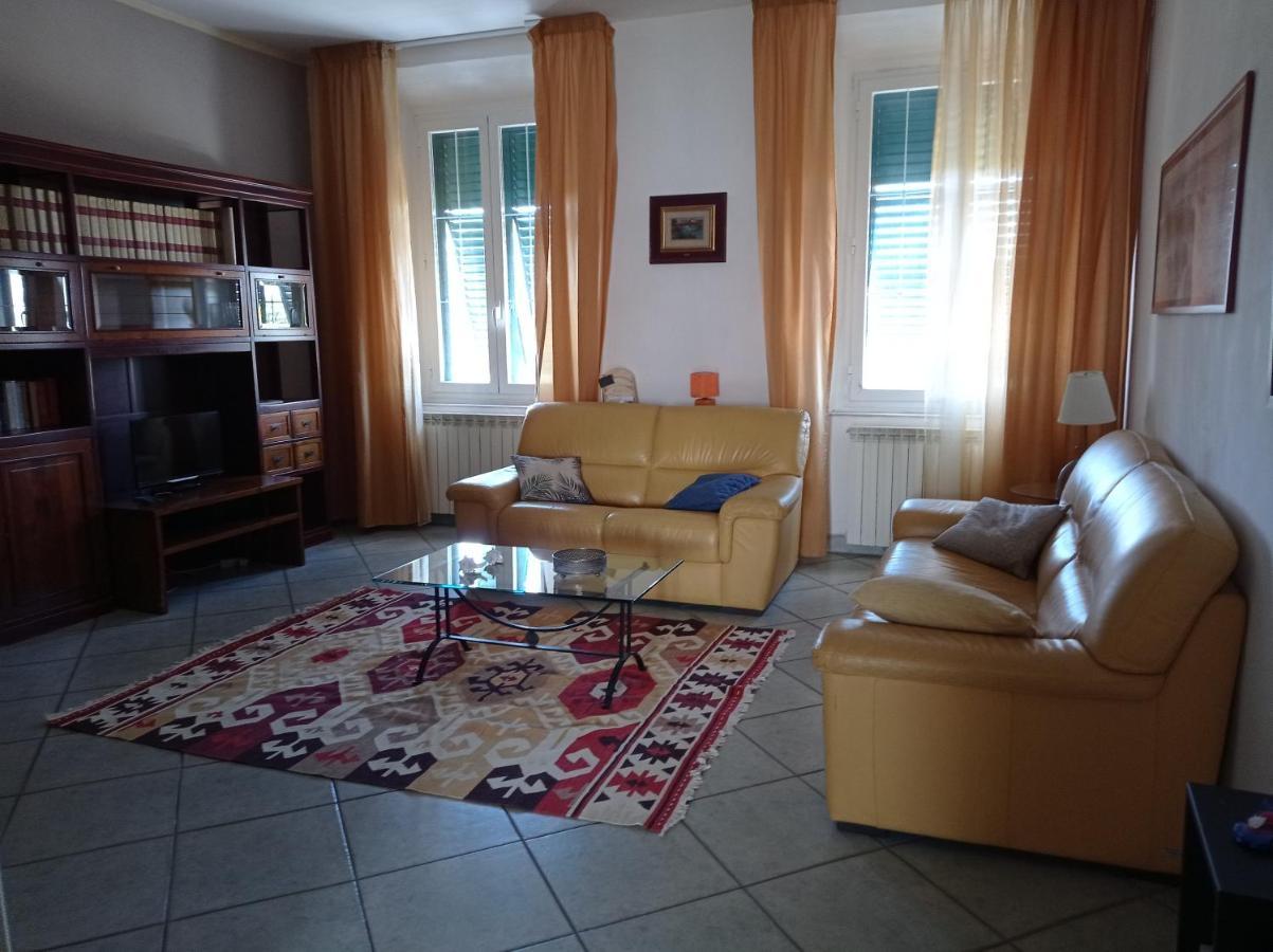 Appartamento Con Incantevole Vista Mare Livorno Exterior foto
